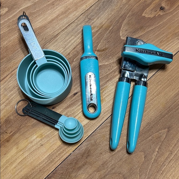 KitchenAid Aqua Blue Kitchen Tool Set - Picture 1 of 8